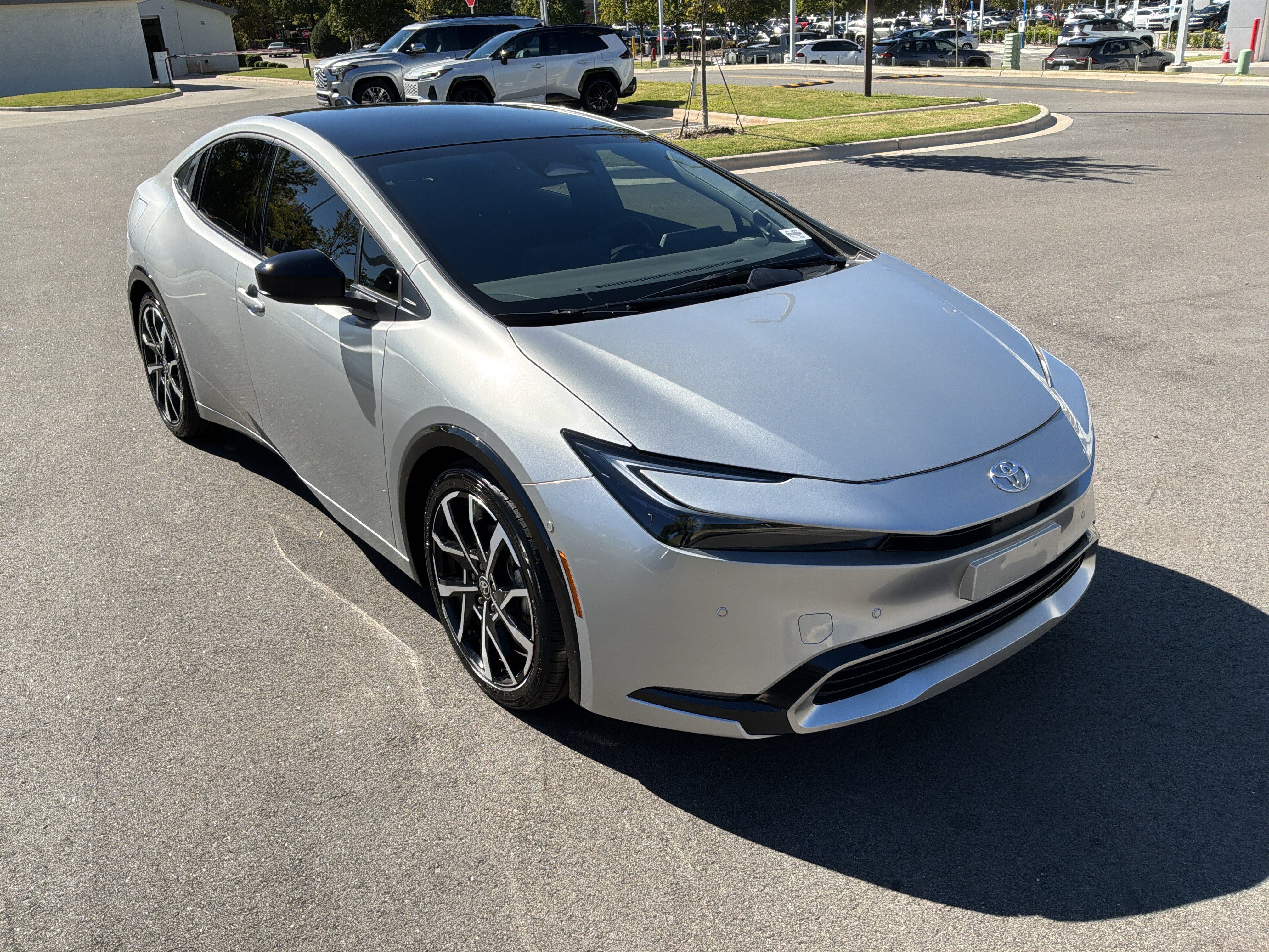 Used 2025 Toyota Prius Plug-In Hybrid w/ Limited Premium Package FWD image 2
