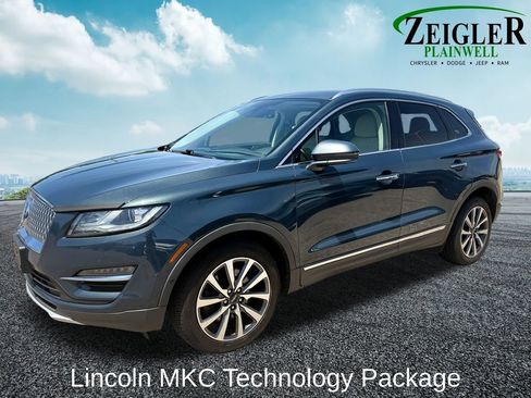 Used 2019 Lincoln MKC Reserve w/ MKC Technology Package AWD/4WD image 2
