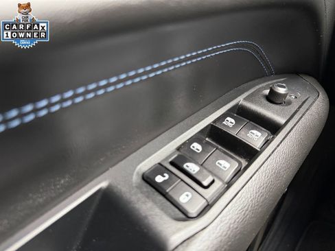 Used 2025 Jeep Compass Limited w/ High Altitude Package AWD/4WD image 28