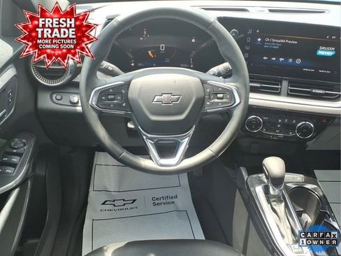 Used 2025 Chevrolet Trax ACTIV FWD image 5