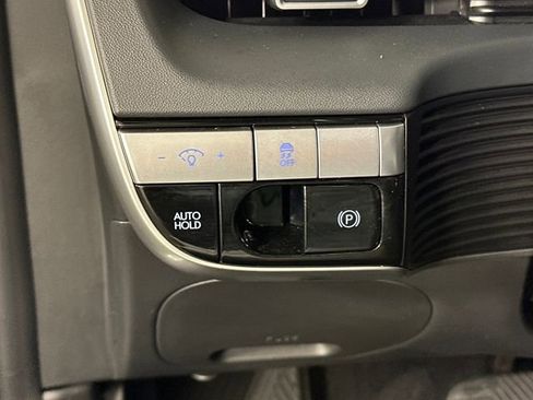 Used 2024 Hyundai Ioniq 5 SE image 19