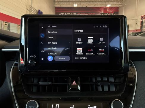 Used 2025 Toyota Corolla LE FWD image 26