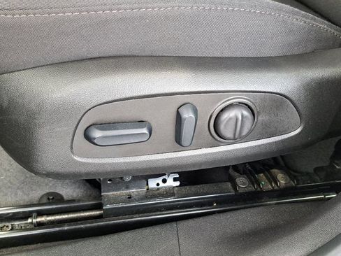 Used 2024 Chevrolet Malibu LT FWD image 24