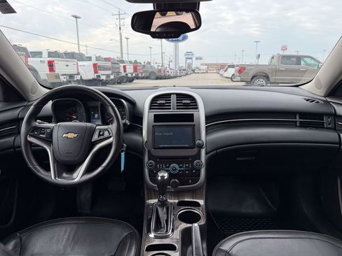 Used 2015 Chevrolet Malibu LTZ image 23