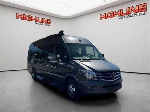 Used 2017 Mercedes-Benz Sprinter 3500 image 11