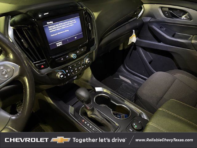 Used 2021 Chevrolet Traverse LT FWD image 18