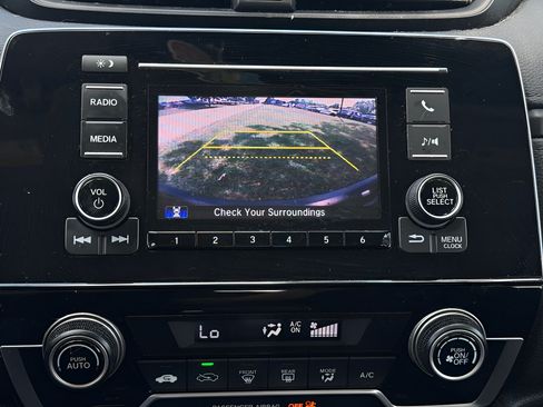 Used 2021 Honda CR-V LX image 24