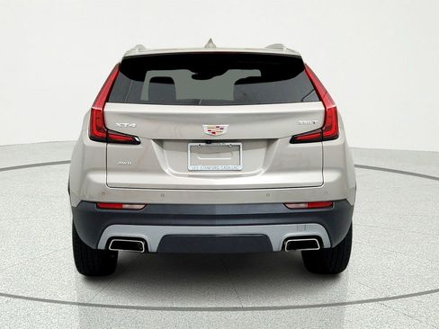 Used 2023 Cadillac XT4 Premium Luxury w/ Cold Weather Package AWD/4WD image 4