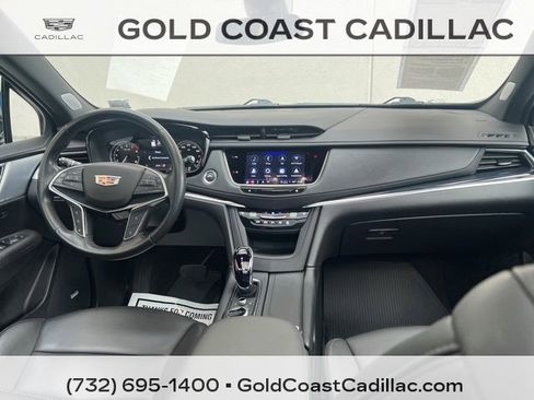 Certified 2024 Cadillac XT5 Premium Luxury image 9