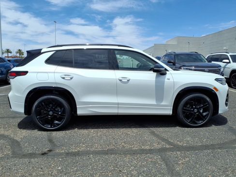 New 2026 Volkswagen Tiguan SE R-Line FWD image 7