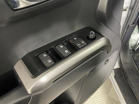 Certified 2023 Toyota Tacoma Limited image 18