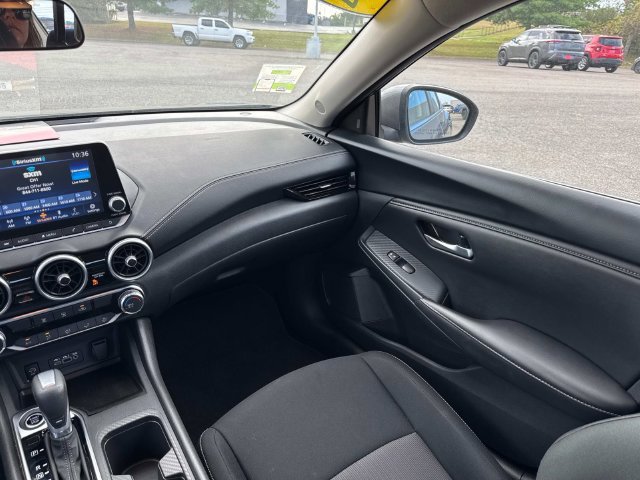 Used 2025 Nissan Sentra SV FWD image 18
