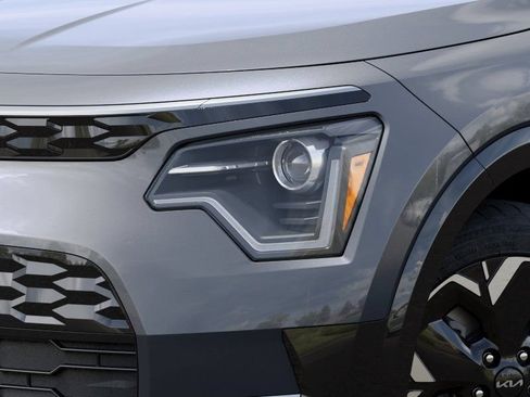 New 2026 Kia Niro Wind w/ Wind Preserve Package FWD image 10