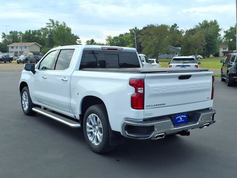 Used 2024 Chevrolet Silverado 1500 LTZ AWD/4WD image 3