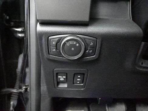 Used 2020 Ford F150 XLT w/ Equipment Group 302A Luxury image 32