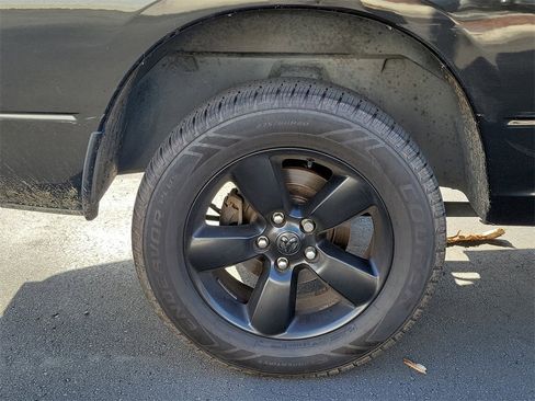 Used 2018 RAM 1500 Big Horn image 7