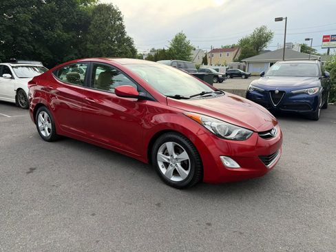 Used 2012 Hyundai Elantra GLS w/ Preferred Pkg 3 FWD image 12