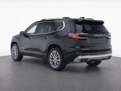 Used 2024 GMC Acadia Denali w/ Super Cruise Package FWD image 3