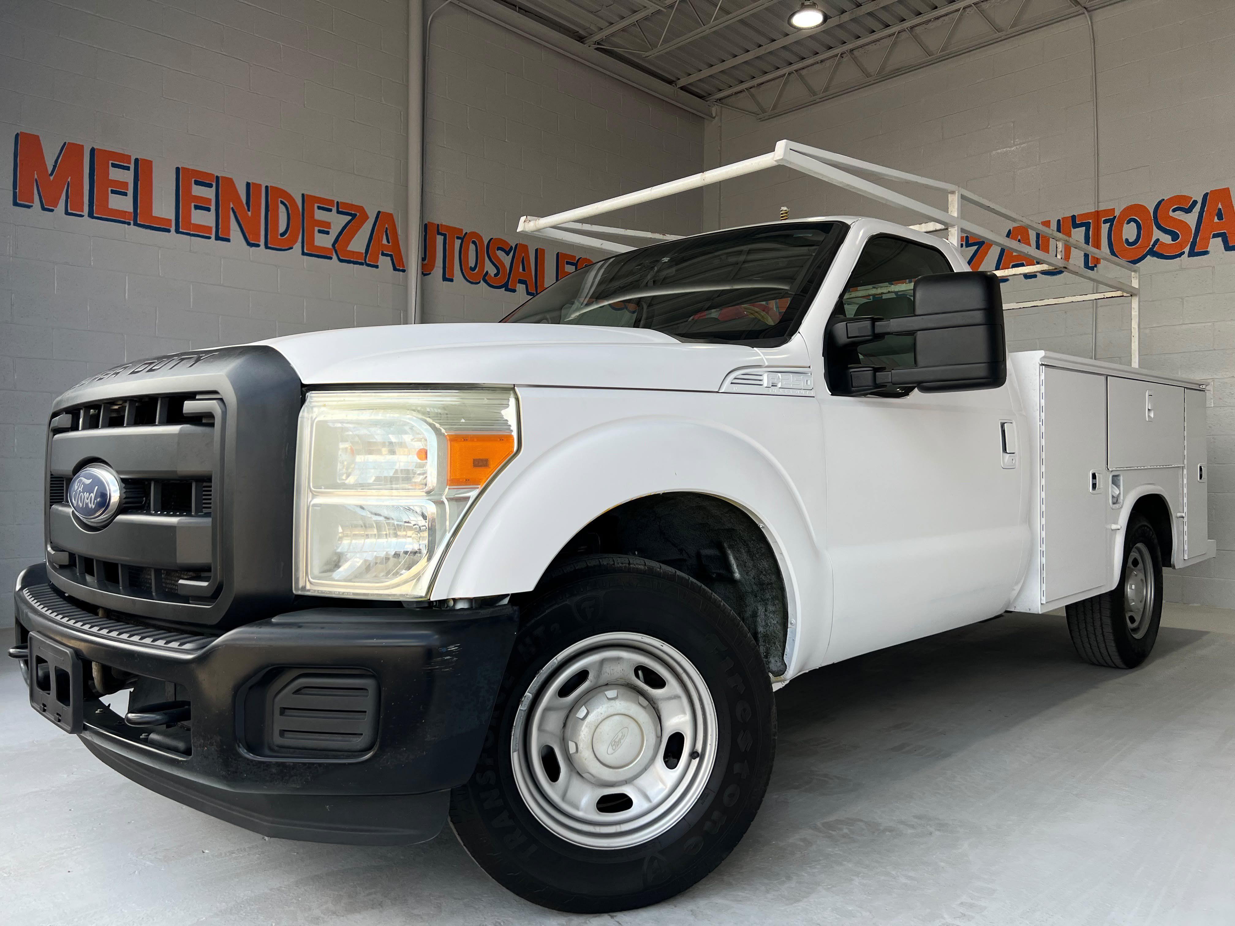 Used 2016 Ford F250 XL RWD image 1
