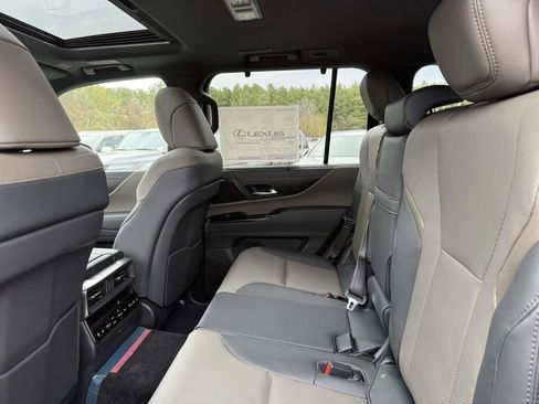 New 2025 Lexus LX 700h Overtrail image 13