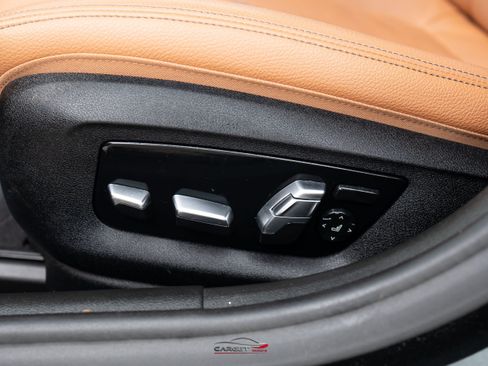 Used 2019 BMW 540i RWD image 41