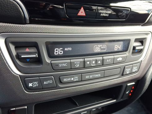 Used 2023 Honda Ridgeline RTL image 16