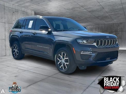 Certified 2025 Jeep Grand Cherokee Limited image 9