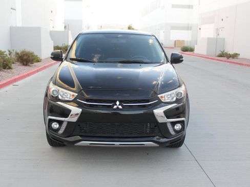 Used 2019 Mitsubishi Outlander Sport SE FWD image 2