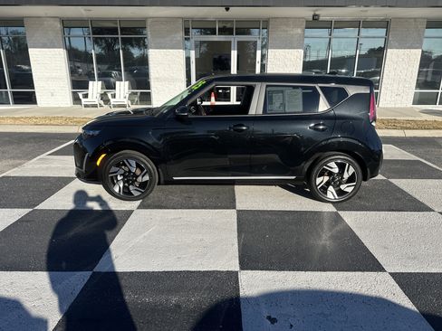 Used 2025 Kia Soul GT-Line image 1