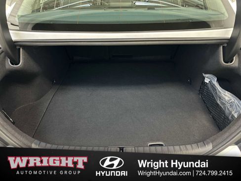 Certified 2025 Genesis G70 2.5T image 14