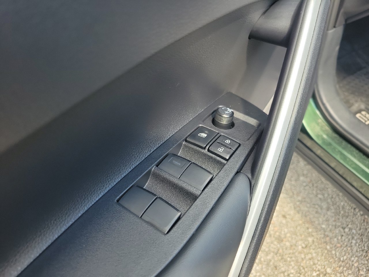 New 2026 Toyota Corolla Cross LE FWD image 14