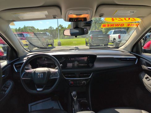 Used 2024 Buick Encore GX Sport Touring image 26