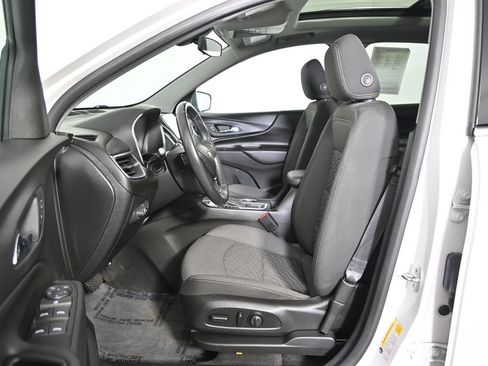 Used 2019 Chevrolet Equinox LT w/ Sun & Navigation Package AWD/4WD image 20