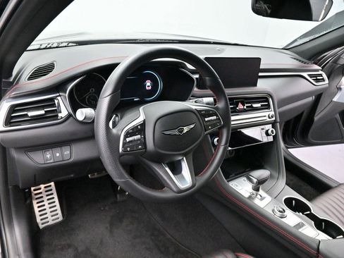 Used 2025 Genesis G70 3.3T Advanced AWD/4WD image 16