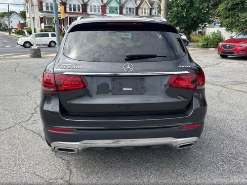 Used 2020 Mercedes-Benz GLC 300 4MATIC image 8