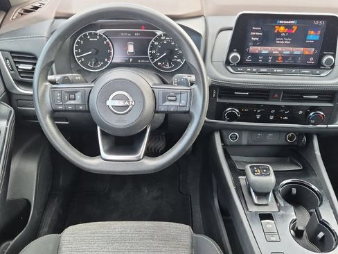 Used 2022 Nissan Rogue S FWD image 14