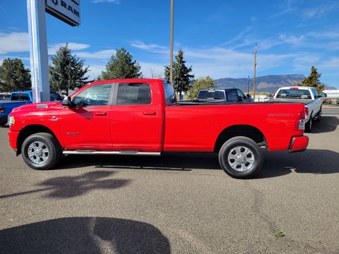 Used 2022 RAM 3500 Big Horn w/ Level A Equipment Group image 12