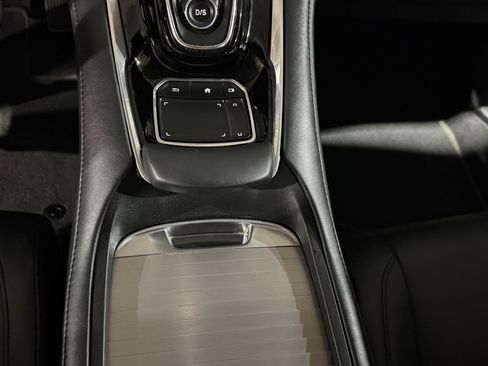 Used 2019 Acura RDX AWD image 16