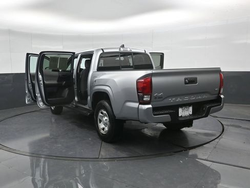Used 2022 Toyota Tacoma SR image 49
