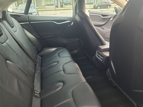 Used 2013 Tesla Model S RWD image 21