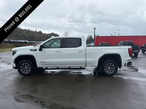 Used 2024 GMC Sierra 1500 AT4 w/ Technology Package image 3