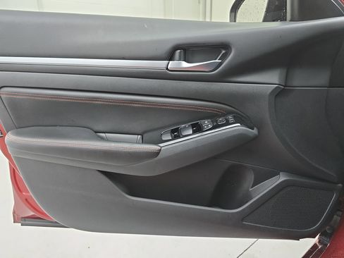 Certified 2023 Nissan Altima 2.5 SR image 25