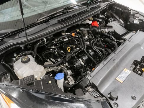Used 2022 Ford Edge ST-Line AWD/4WD image 4