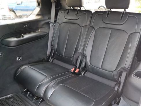 Used 2023 Jeep Grand Cherokee L Overland AWD/4WD image 11