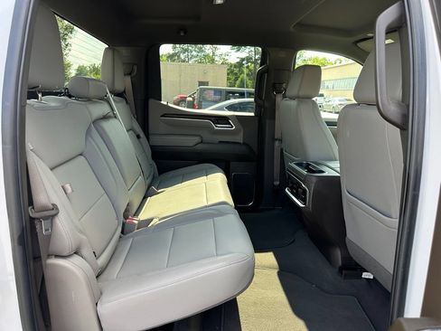 Used 2024 GMC Sierra 1500 SLT w/ SLT Premium Package AWD/4WD image 22