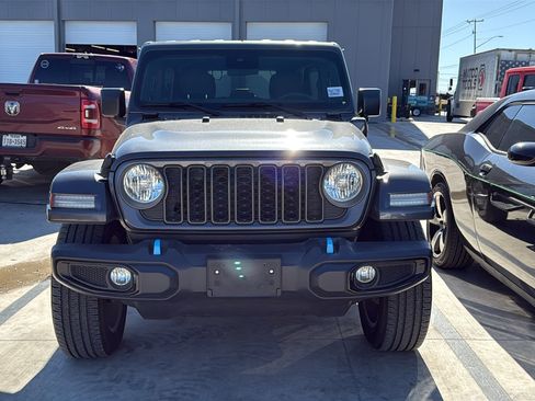 Used 2024 Jeep Wrangler Sport S w/ Convenience Group image 2