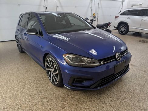 Used 2018 Volkswagen Golf 4-Door AWD/4WD image 6