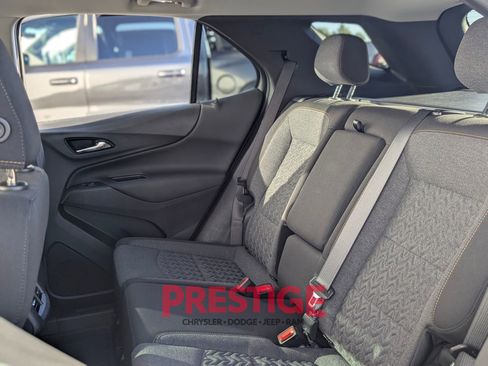 Used 2022 Chevrolet Equinox LT image 27