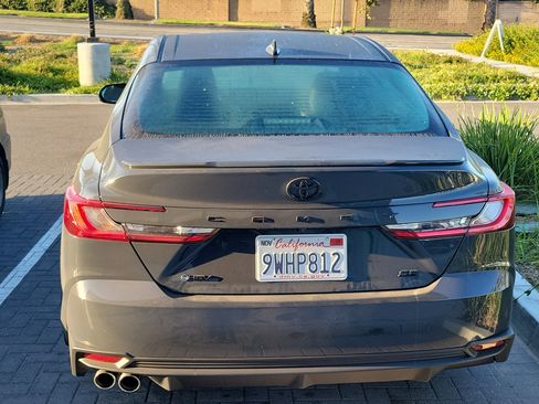 Used 2026 Toyota Camry SE FWD image 4