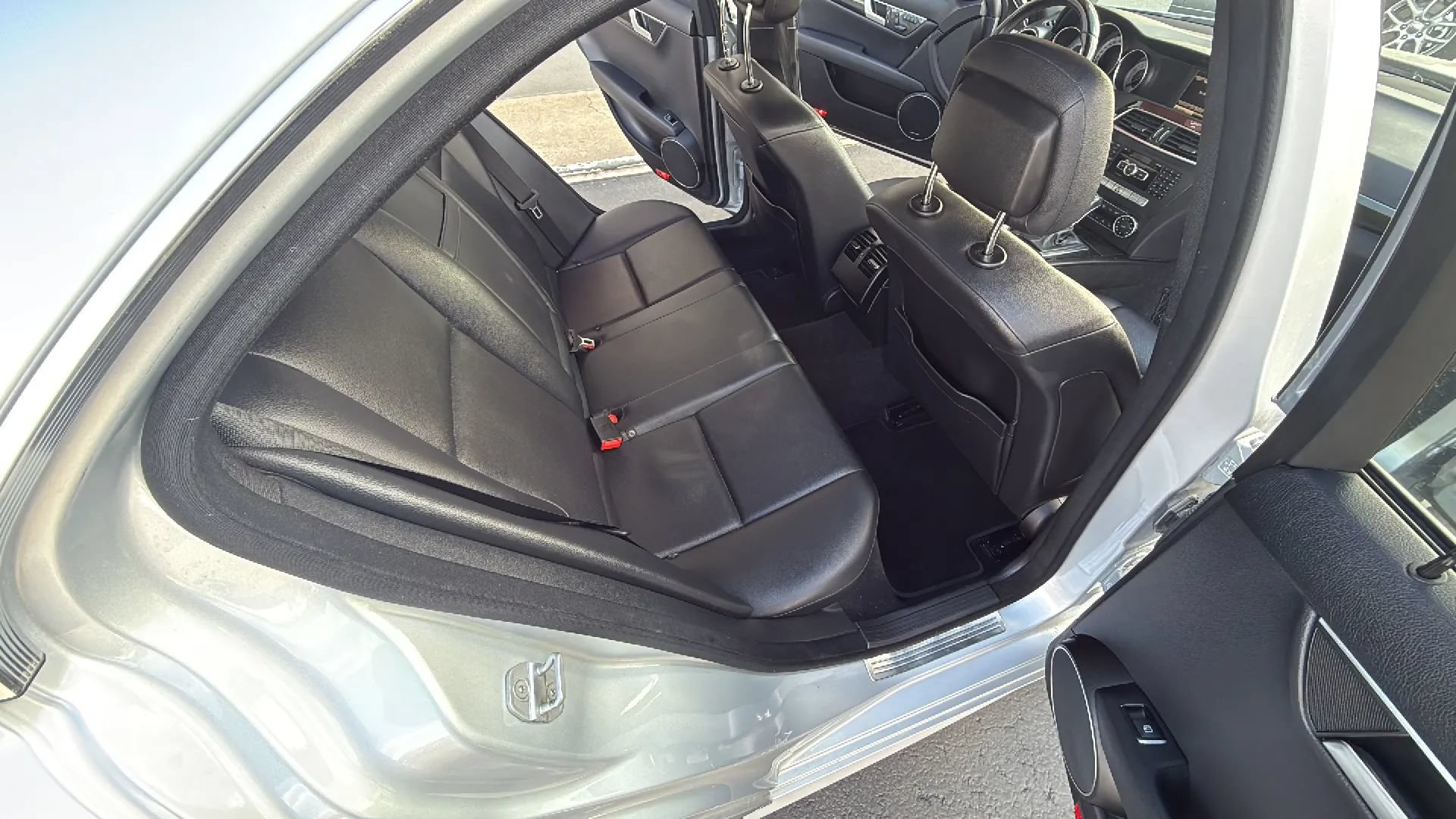 Used 2013 Mercedes-Benz C 350 Sport image 29